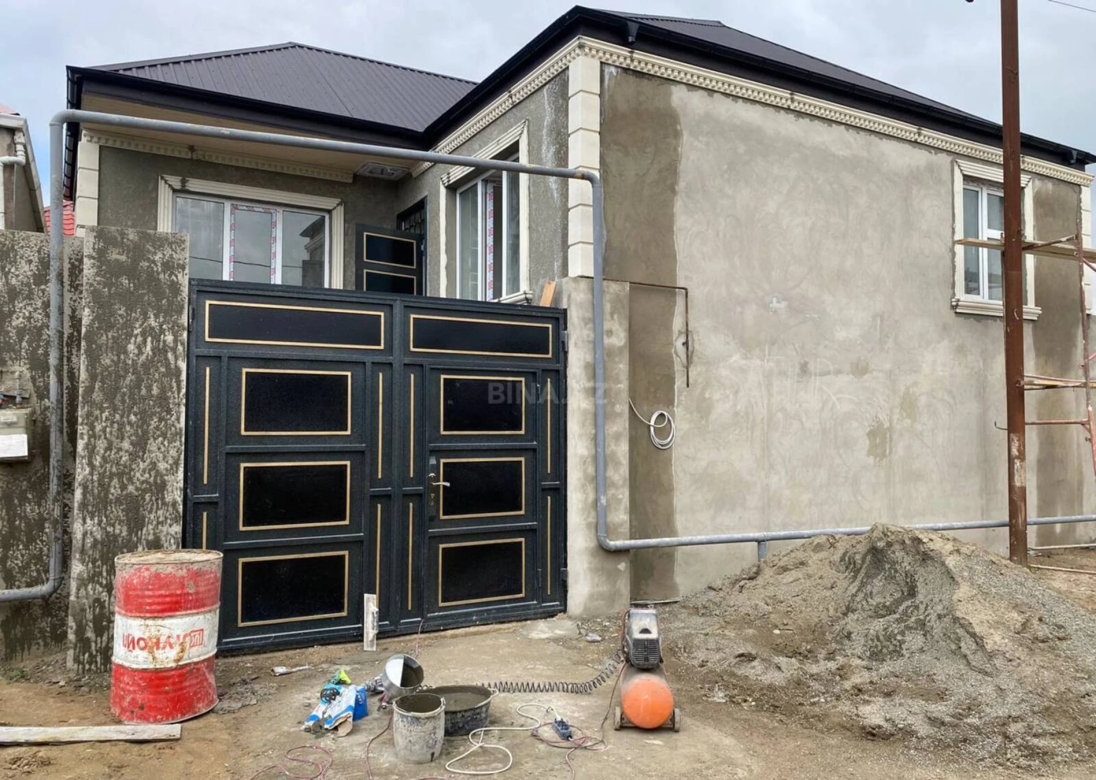 Satılır 3 otaqlı həyət evi 75 m²