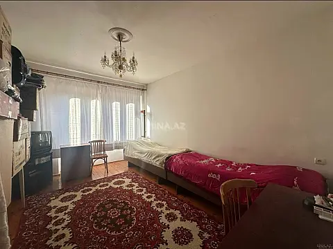Satılır 4 otaqlı mənzil 105 m²