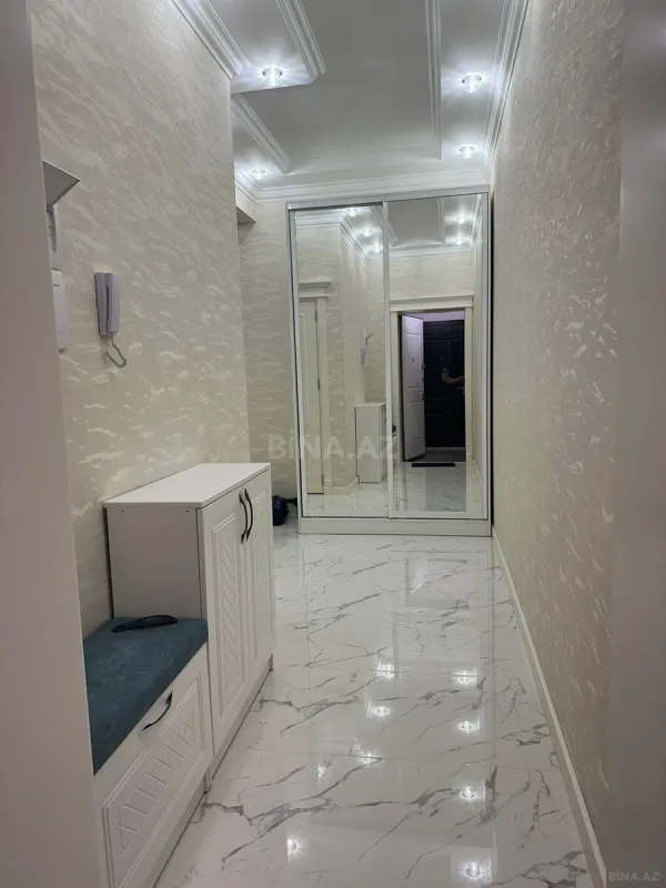 Kirayə verilir 2 otaqlı mənzil 82 m²