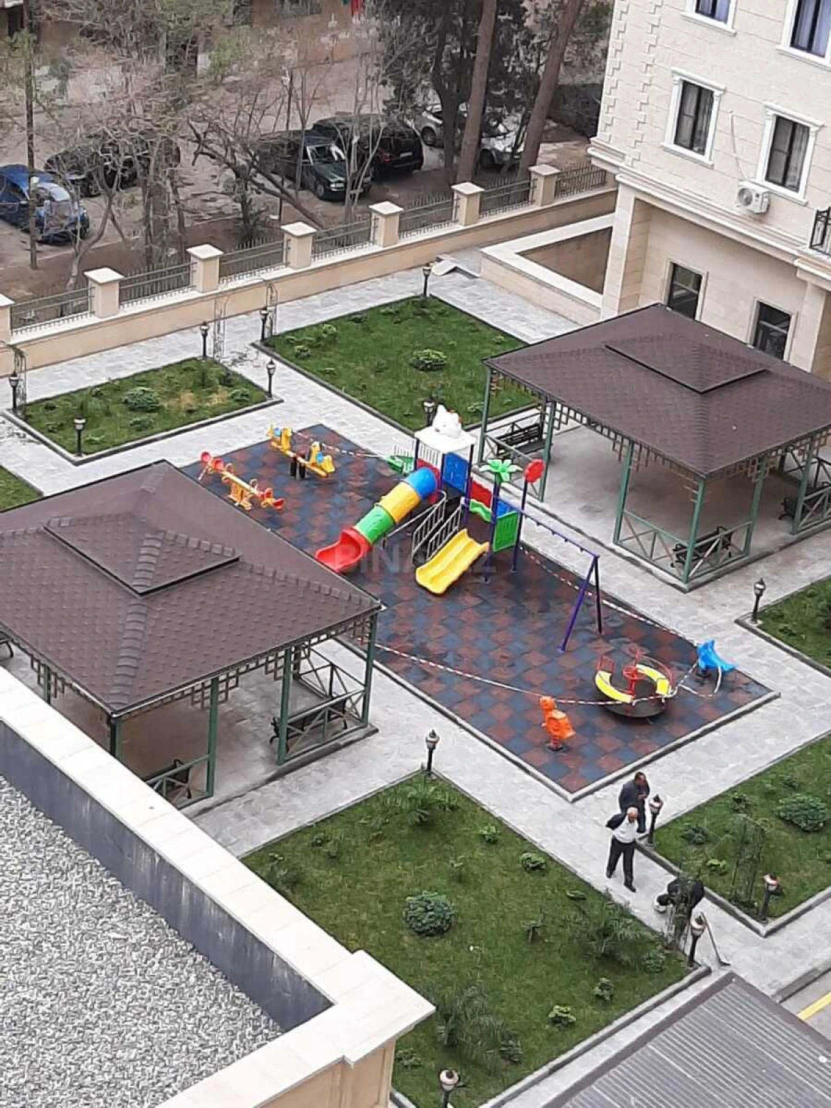 Kirayə verilir 2 otaqlı mənzil 82 m²