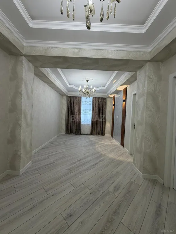 Satılır 2 otaqlı mənzil 73 m²