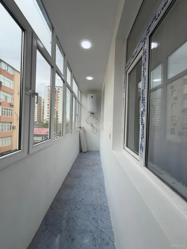 Satılır 2 otaqlı mənzil 73 m²