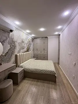 Satılır 2 otaqlı mənzil 70 m²