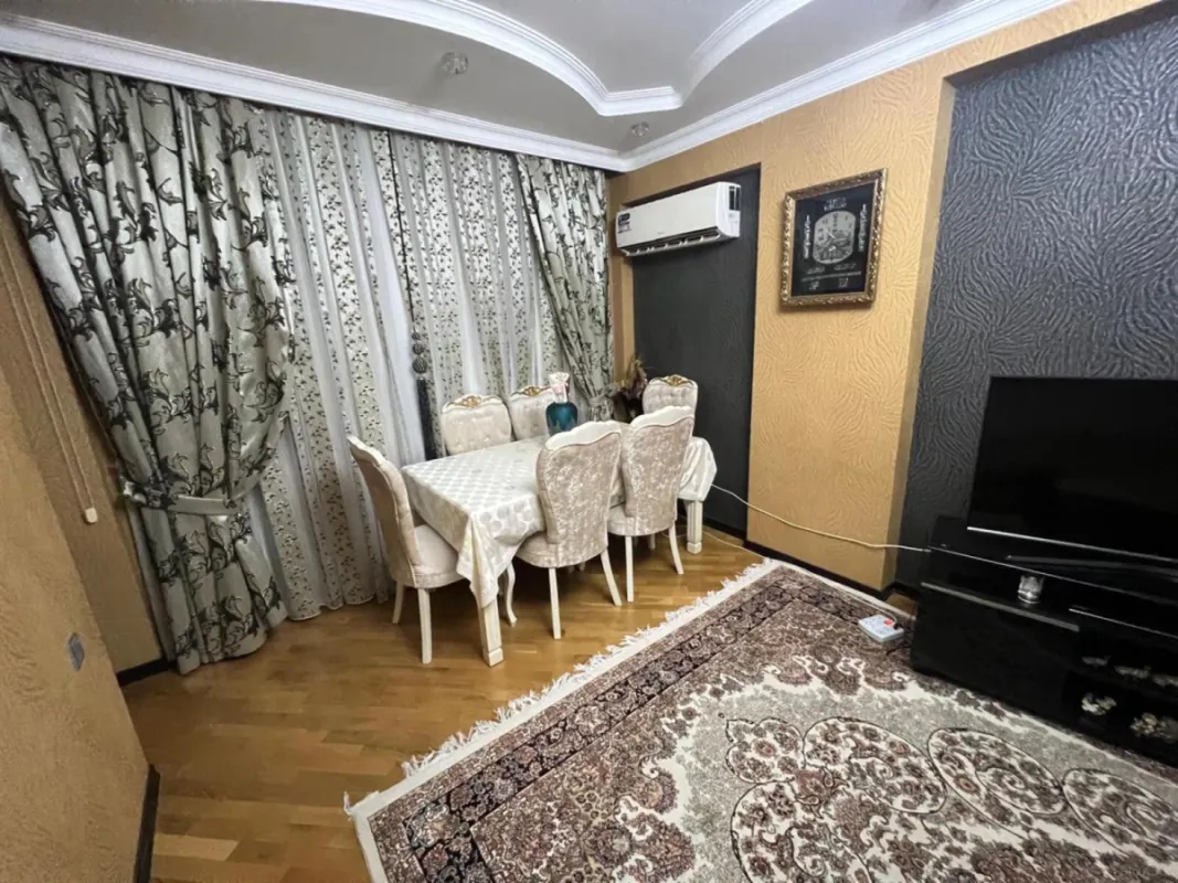 Satılır 3 otaqlı mənzil 100 m²