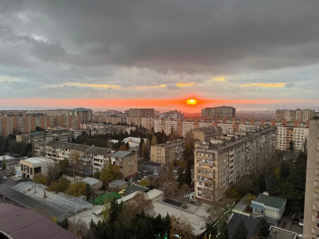 Satılır 3 otaqlı mənzil 100 m²