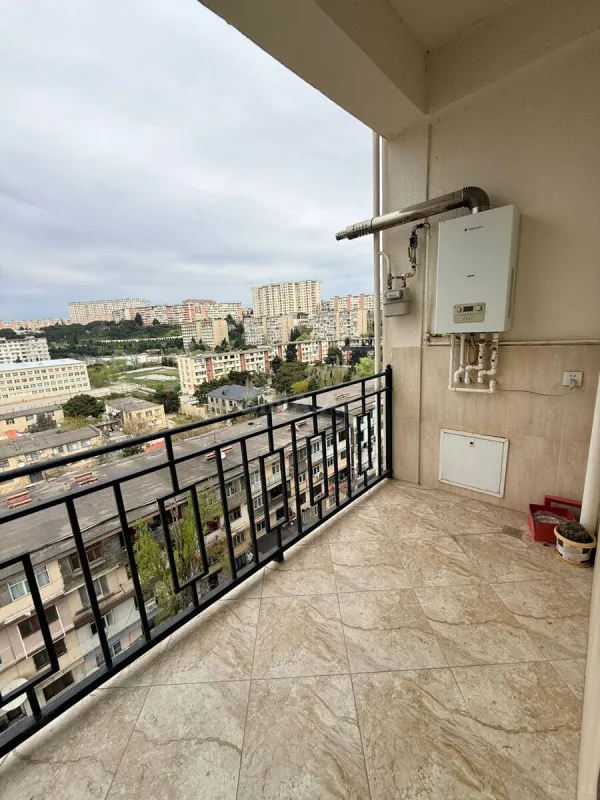 Kirayə verilir 2 otaqlı mənzil 68 m²
