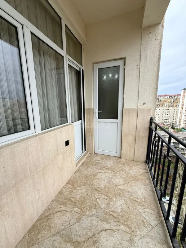 Kirayə verilir 2 otaqlı mənzil 68 m²