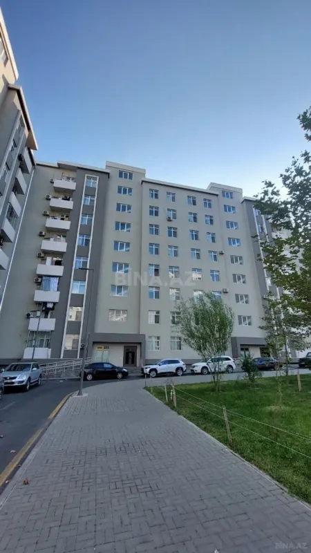 Satılır 4 otaqlı mənzil 110.8 m²
