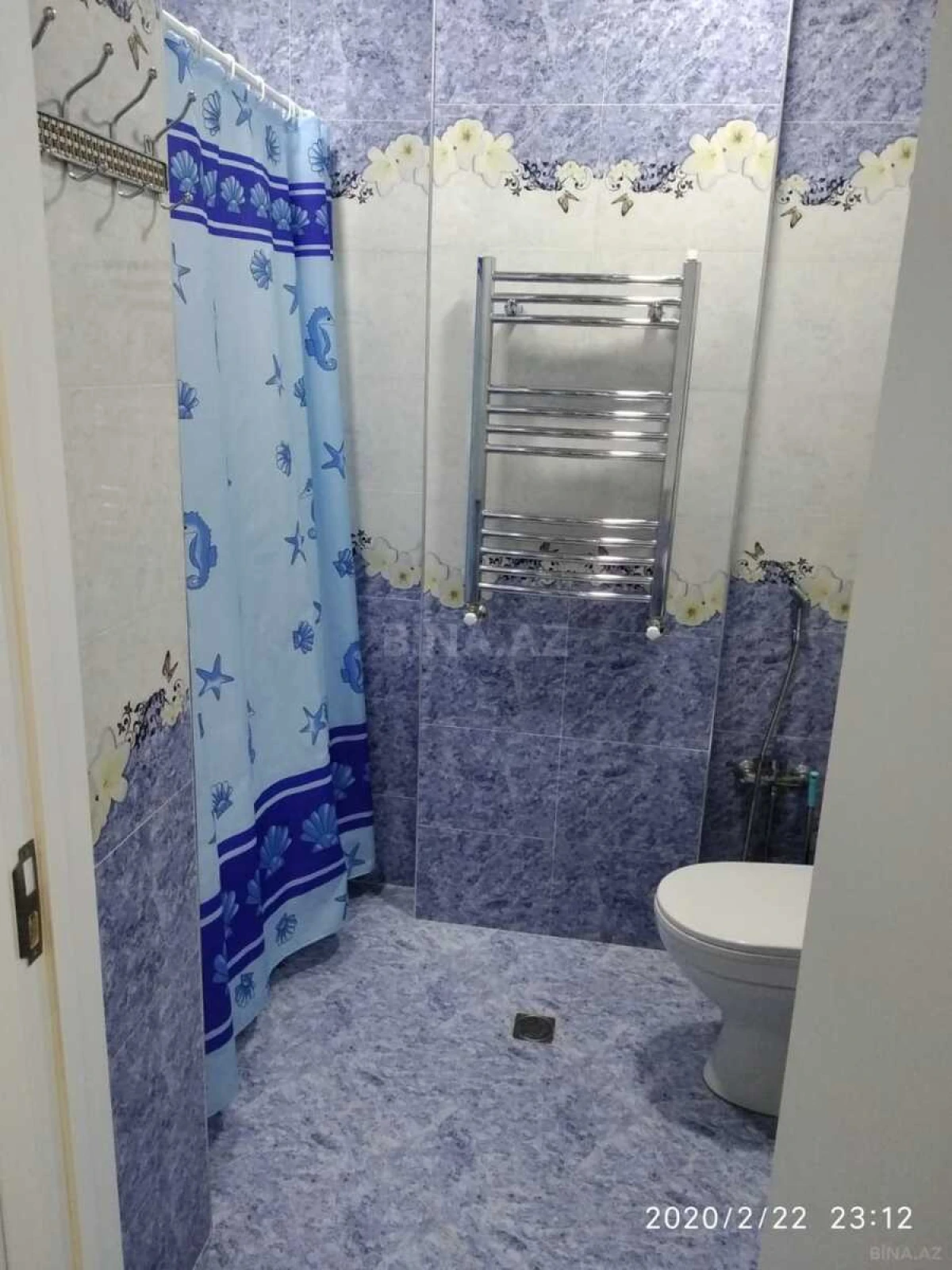 Satılır 2 otaqlı mənzil 74 m²