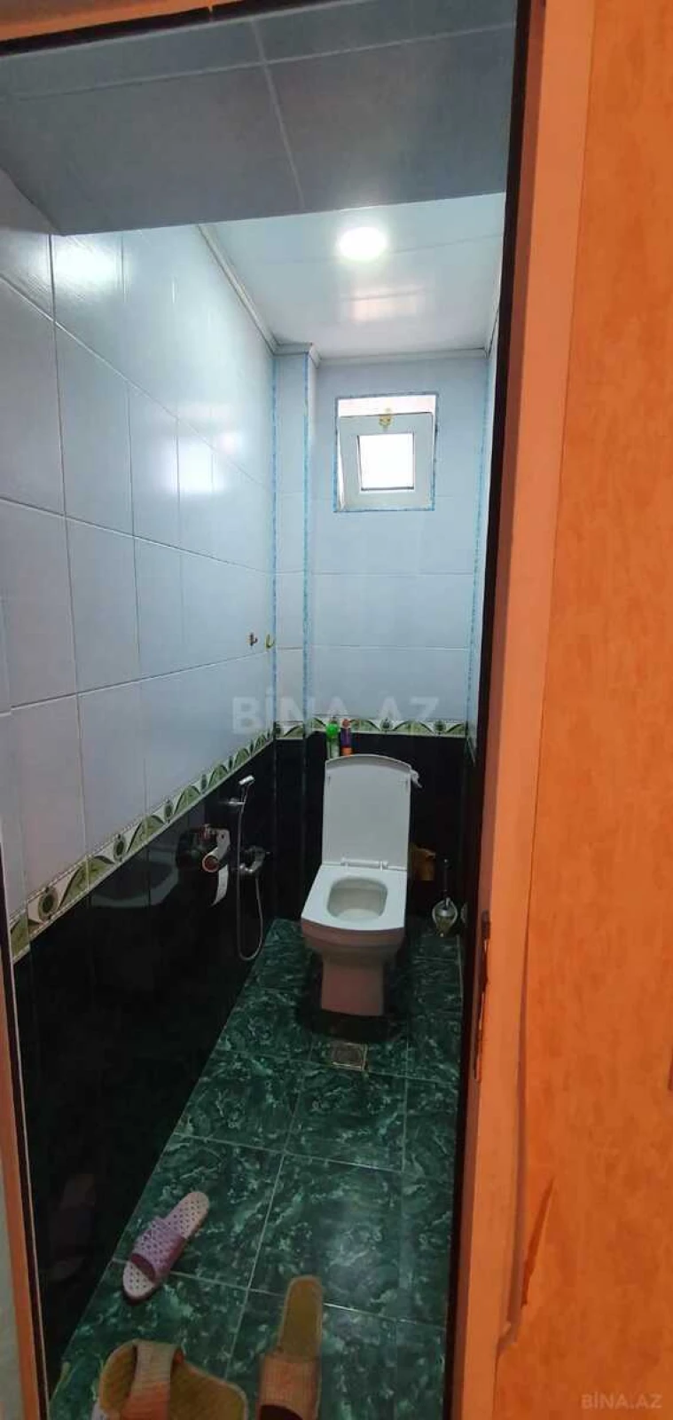 Satılır 5 otaqlı həyət evi 200 m²