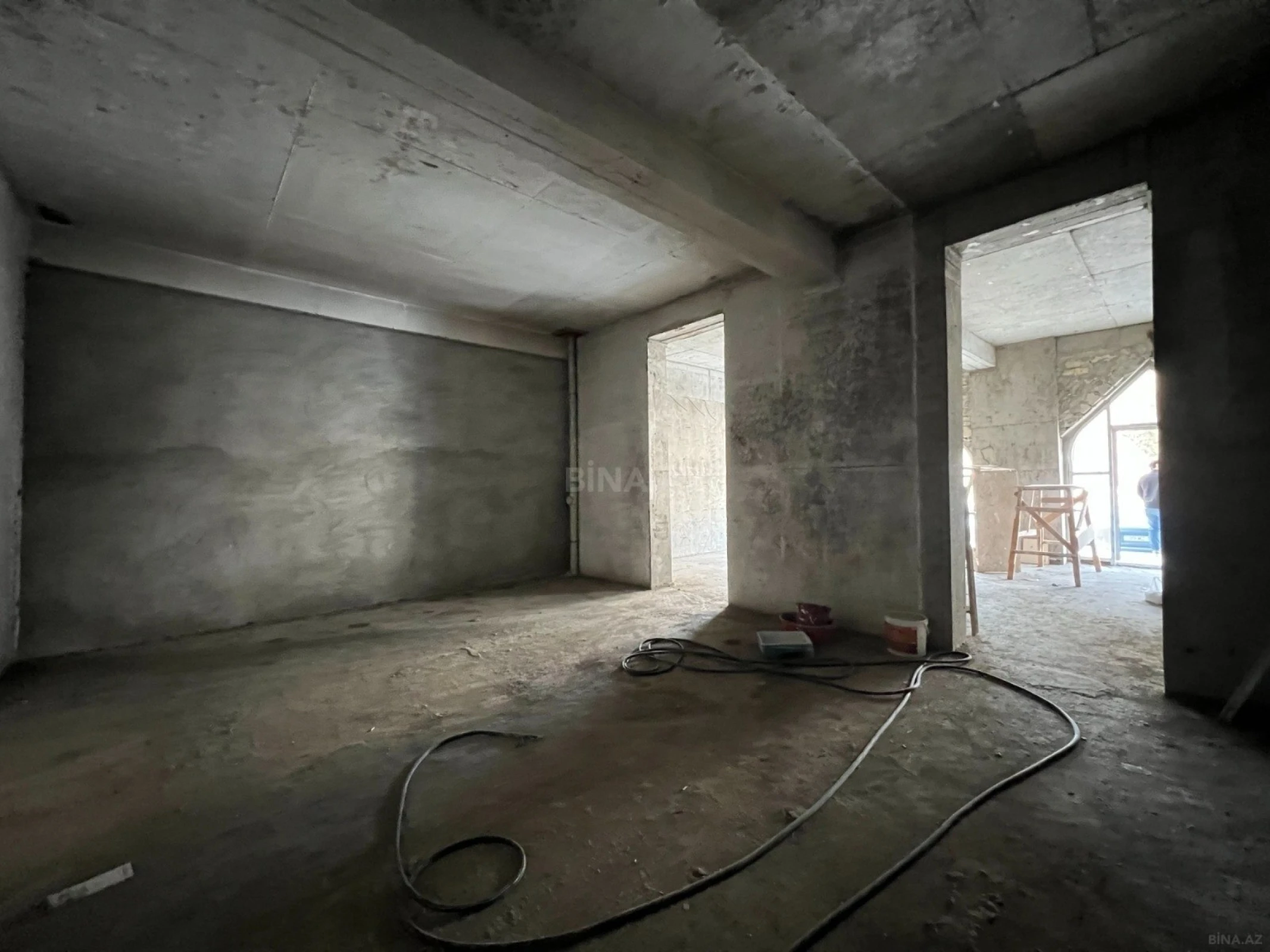 Satılır obyekt 92 m²