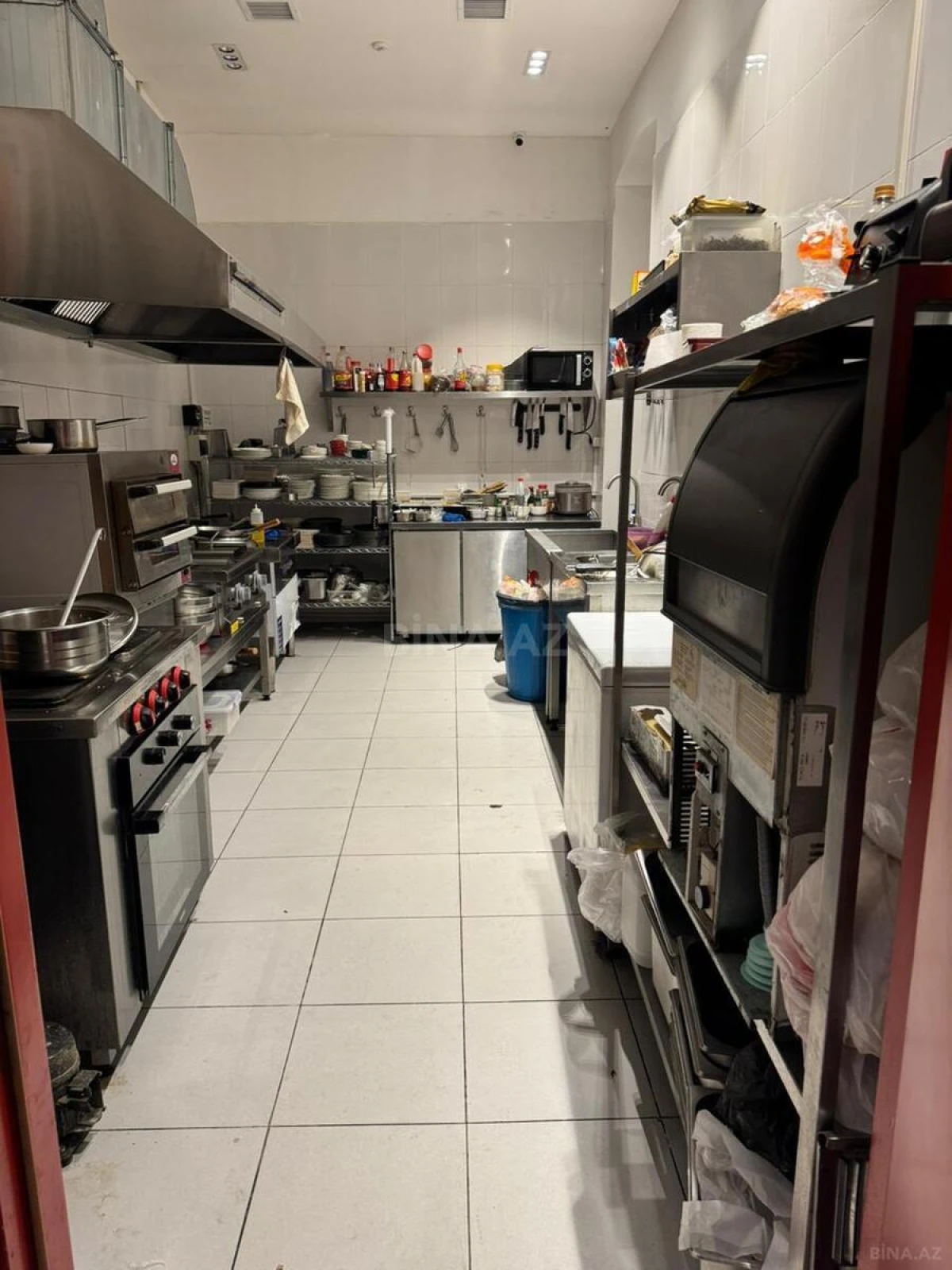 Kirayə verilir obyekt 115 m²