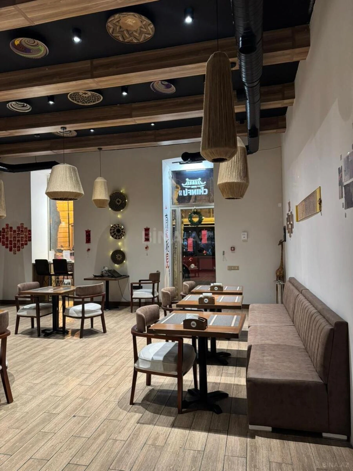 Kirayə verilir obyekt 115 m²