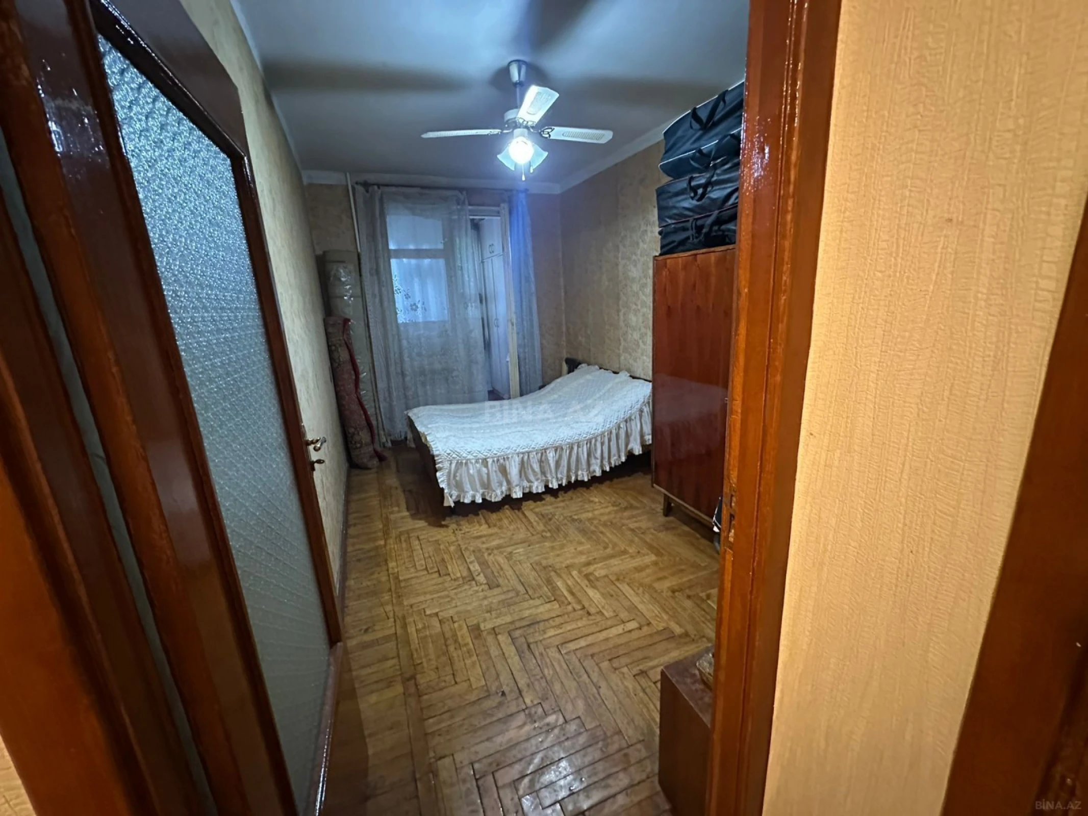 Satılır 3 otaqlı mənzil 90 m²