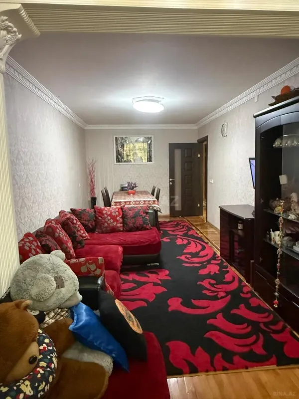 Satılır 3 otaqlı mənzil 61.6 m²