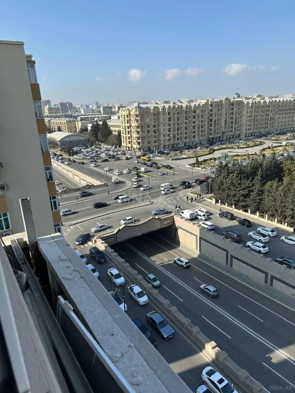 Kirayə verilir 2 otaqlı mənzil 65 m²