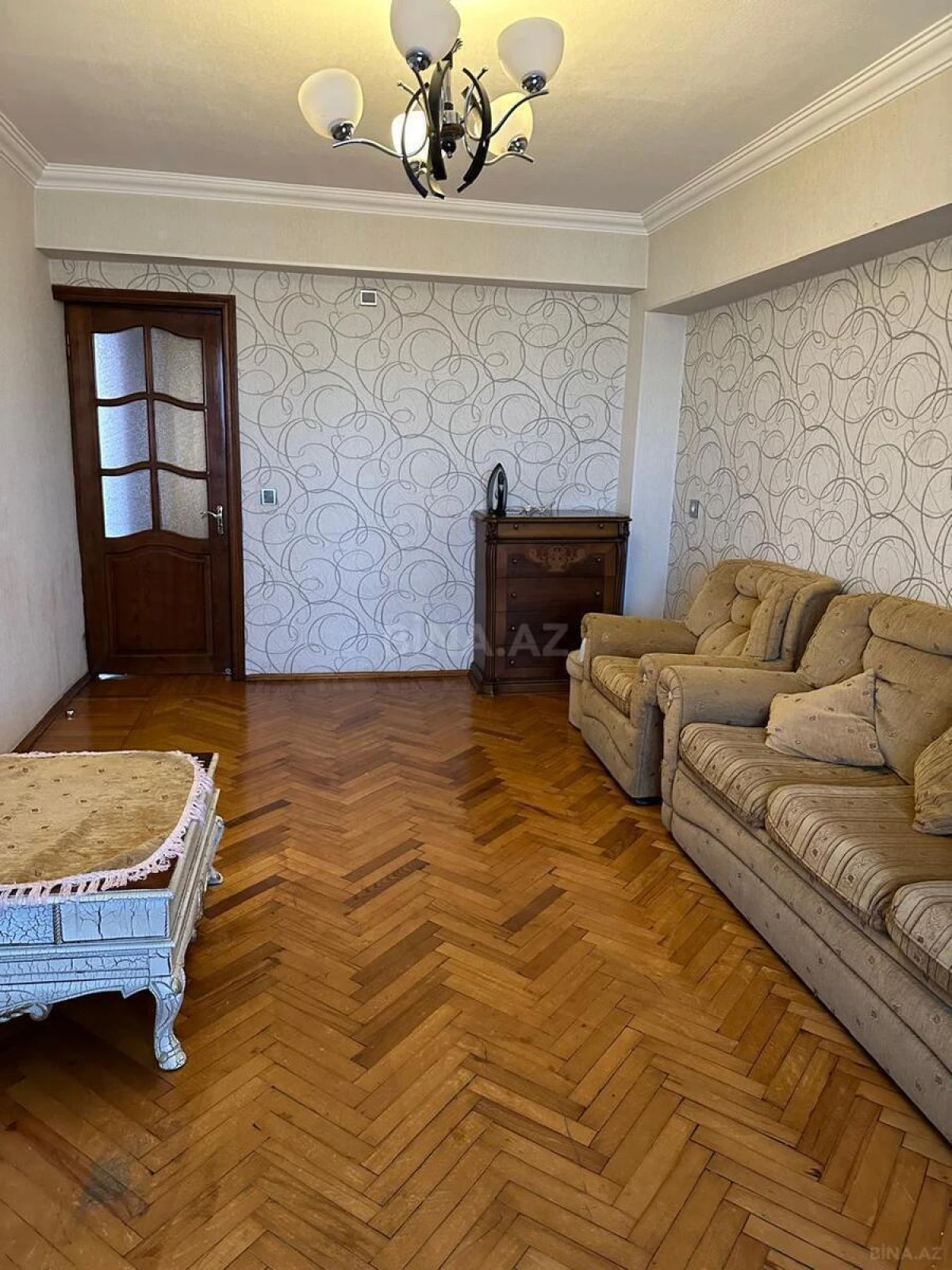 Kirayə verilir 2 otaqlı mənzil 65 m²