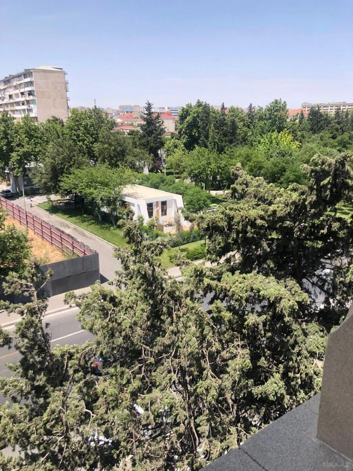 Kirayə verilir 2 otaqlı mənzil 72 m²