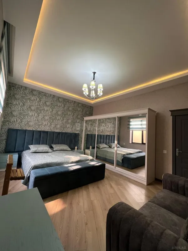 Satılır 4 otaqlı həyət evi 160 m²