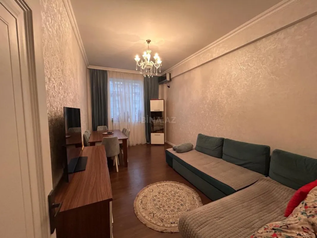 Satılır 2 otaqlı mənzil 66 m²
