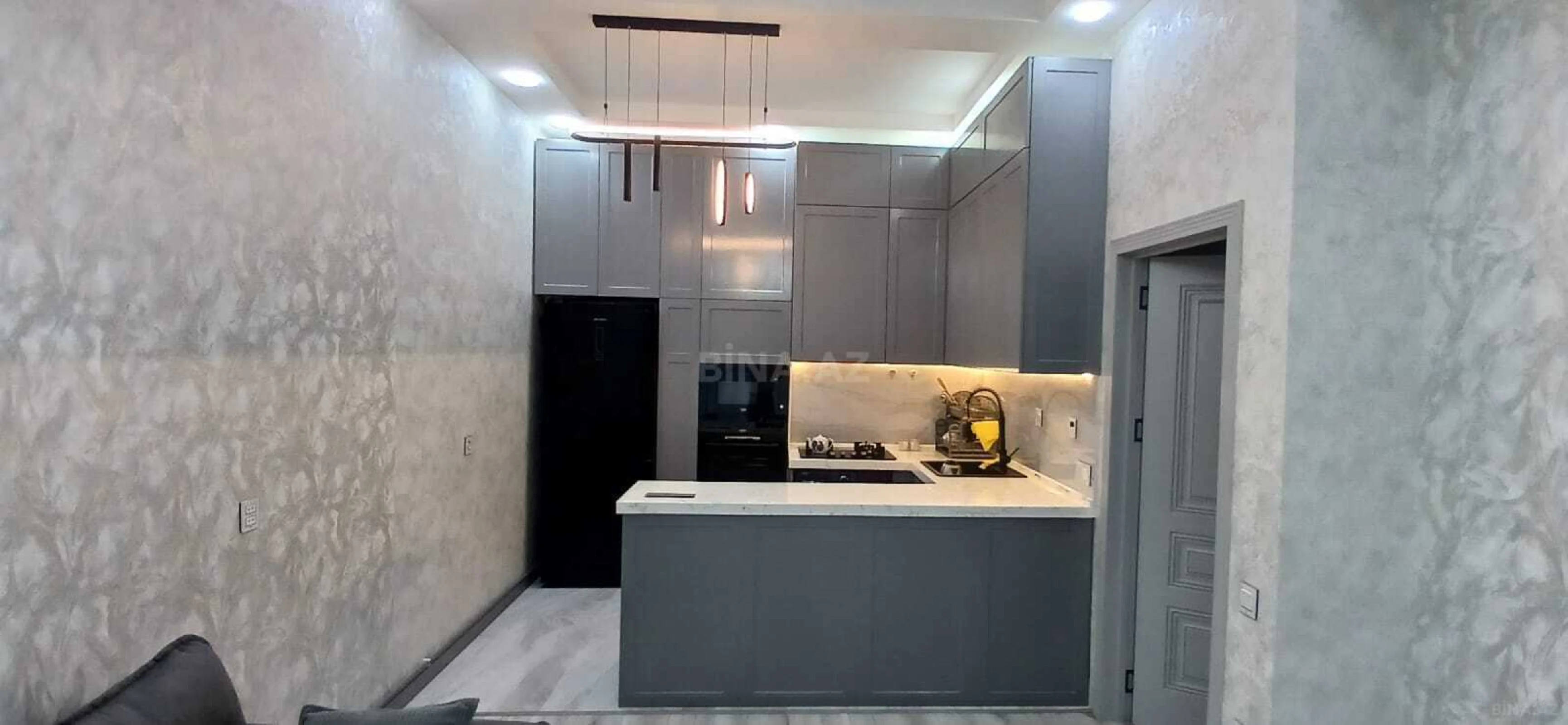 Kirayə verilir 2 otaqlı mənzil 70 m²