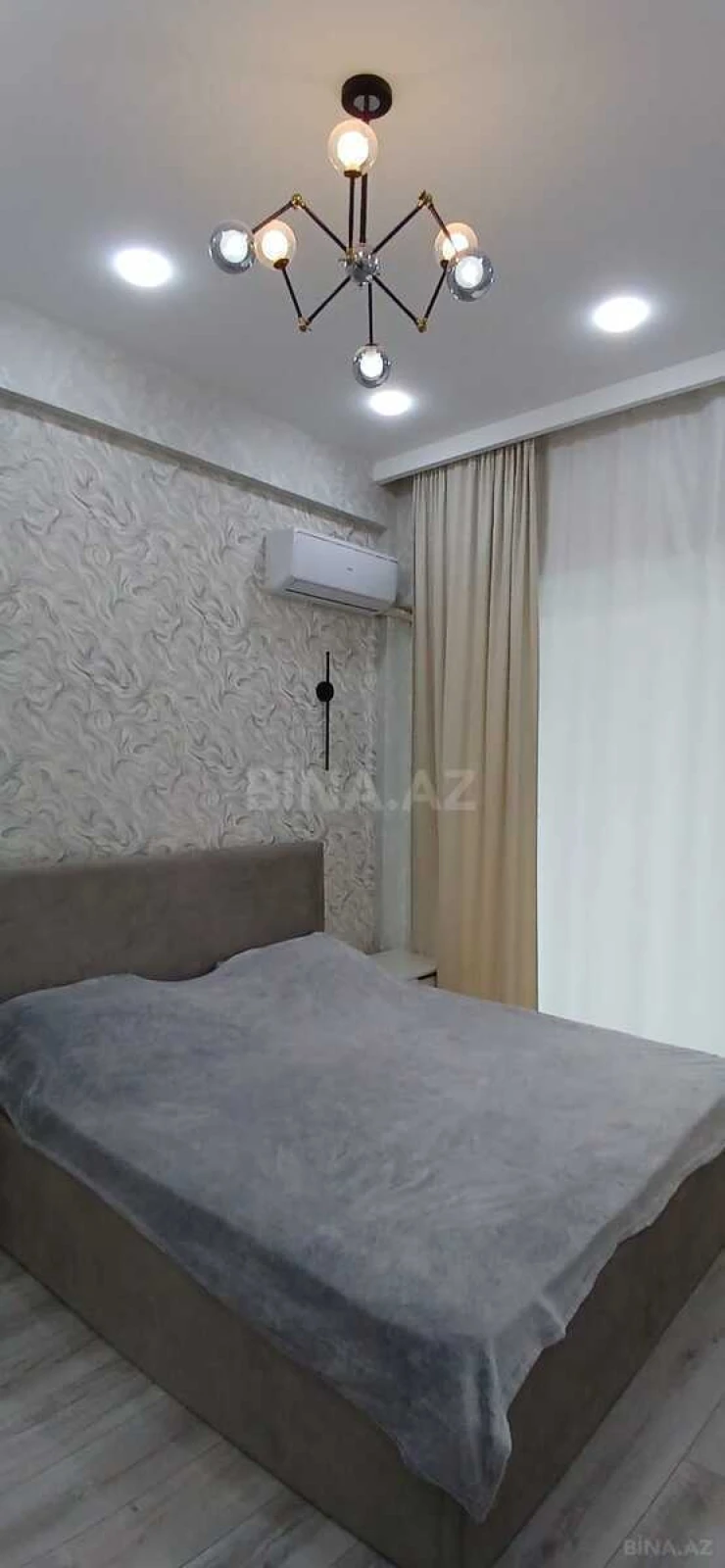 Kirayə verilir 2 otaqlı mənzil 70 m²
