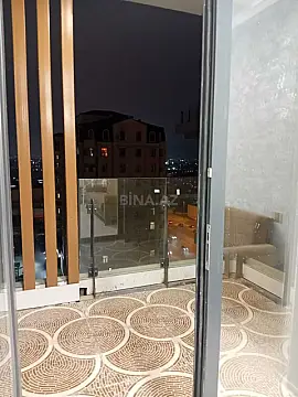 Kirayə verilir 2 otaqlı mənzil 65 m²
