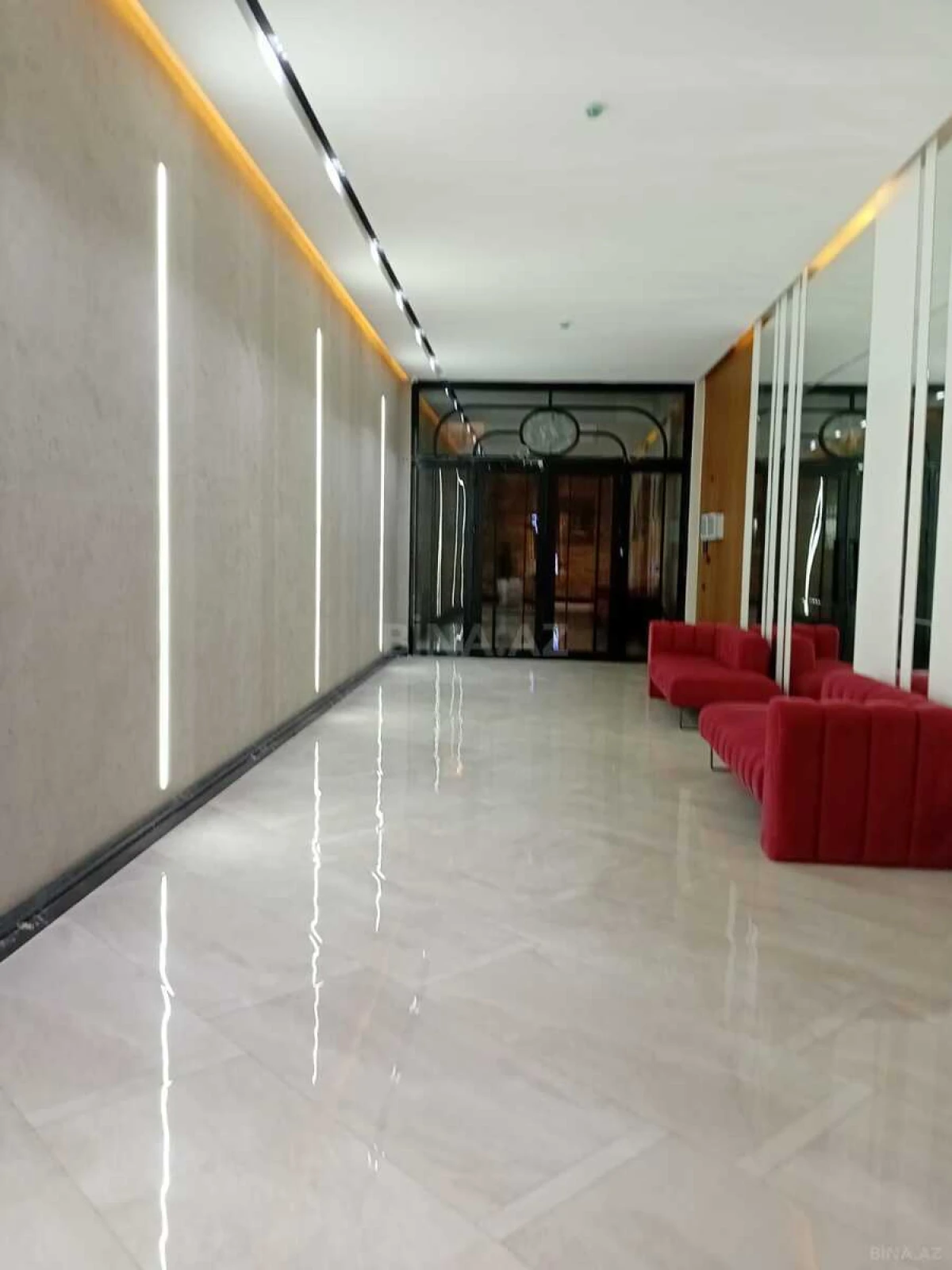 Kirayə verilir 2 otaqlı mənzil 65 m²