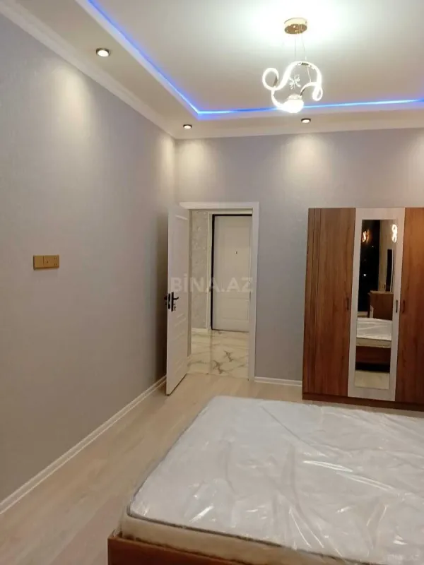 Kirayə verilir 2 otaqlı mənzil 65 m²