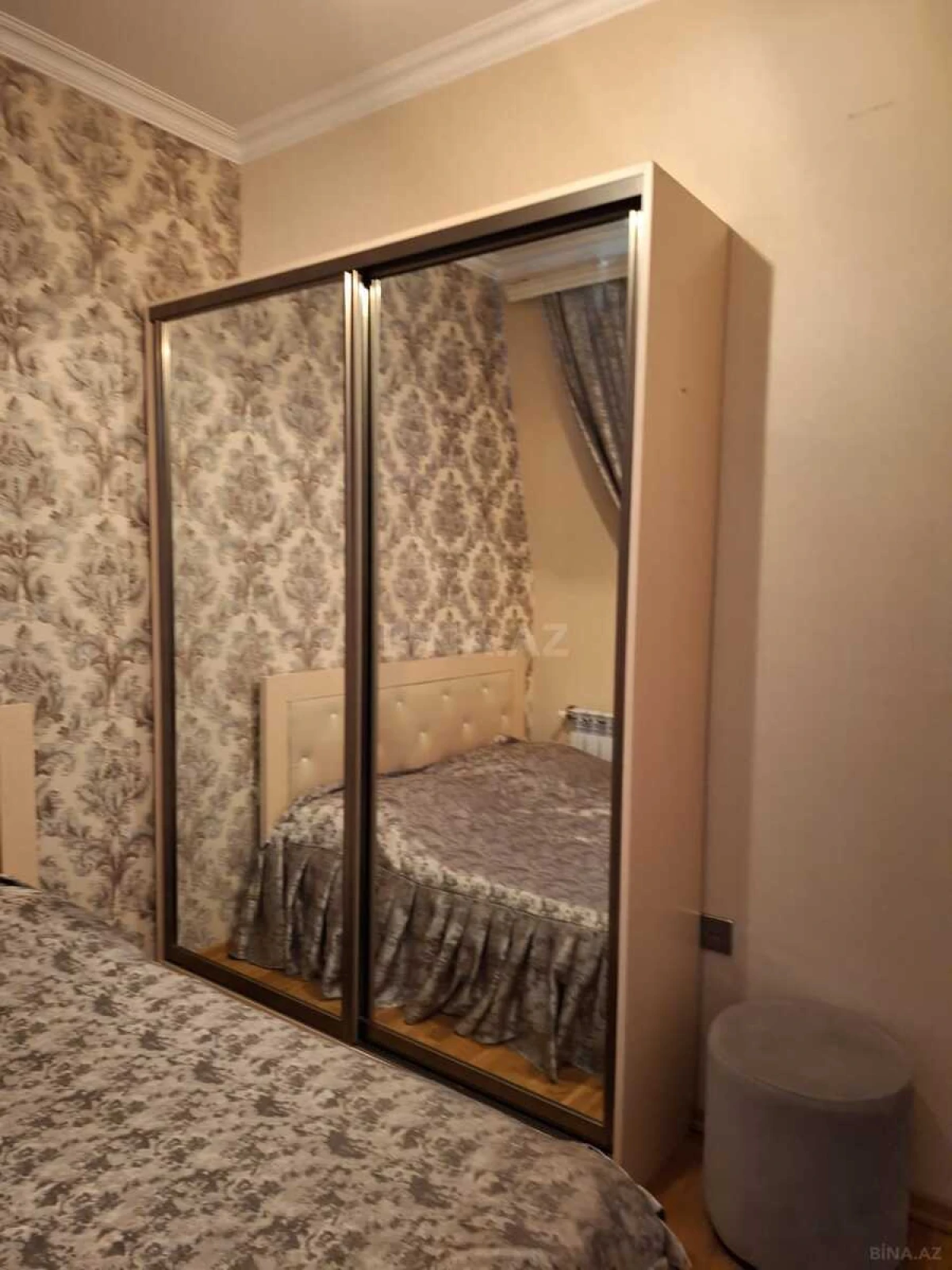 Satılır 2 otaqlı mənzil 42 m²