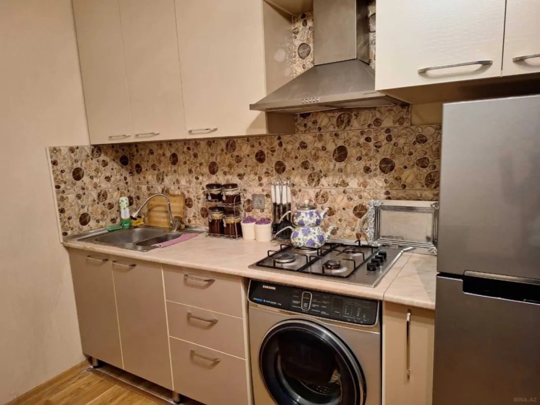 Satılır 2 otaqlı mənzil 42 m²