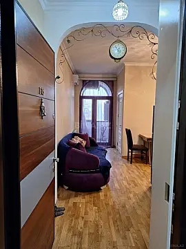 Satılır 2 otaqlı mənzil 42 m² — Bakı 2 otaq 42.00 m²