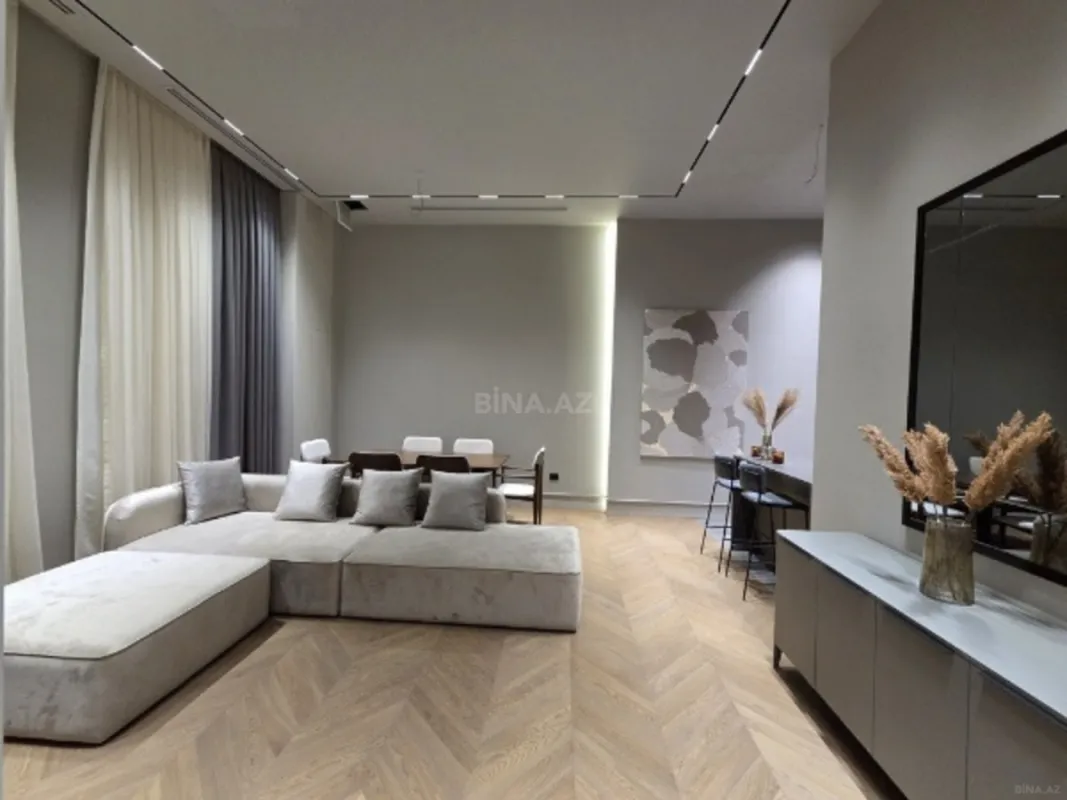 Kirayə verilir 3 otaqlı mənzil 101 m²