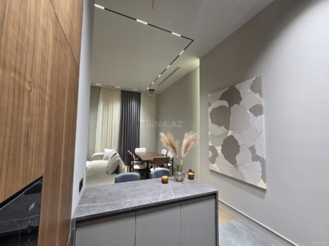 Kirayə verilir 3 otaqlı mənzil 101 m²