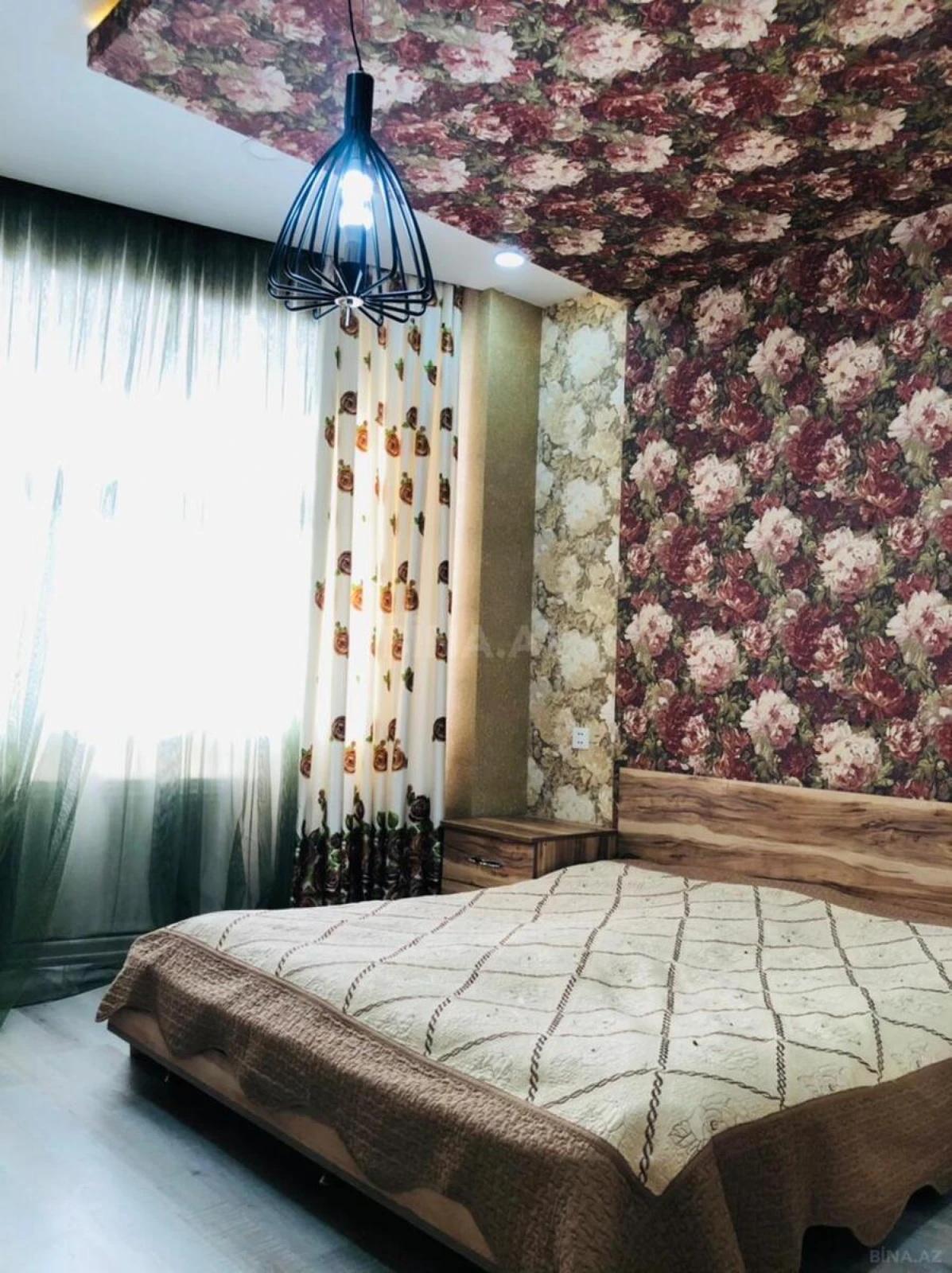 Kirayə verilir 3 otaqlı mənzil 120 m²