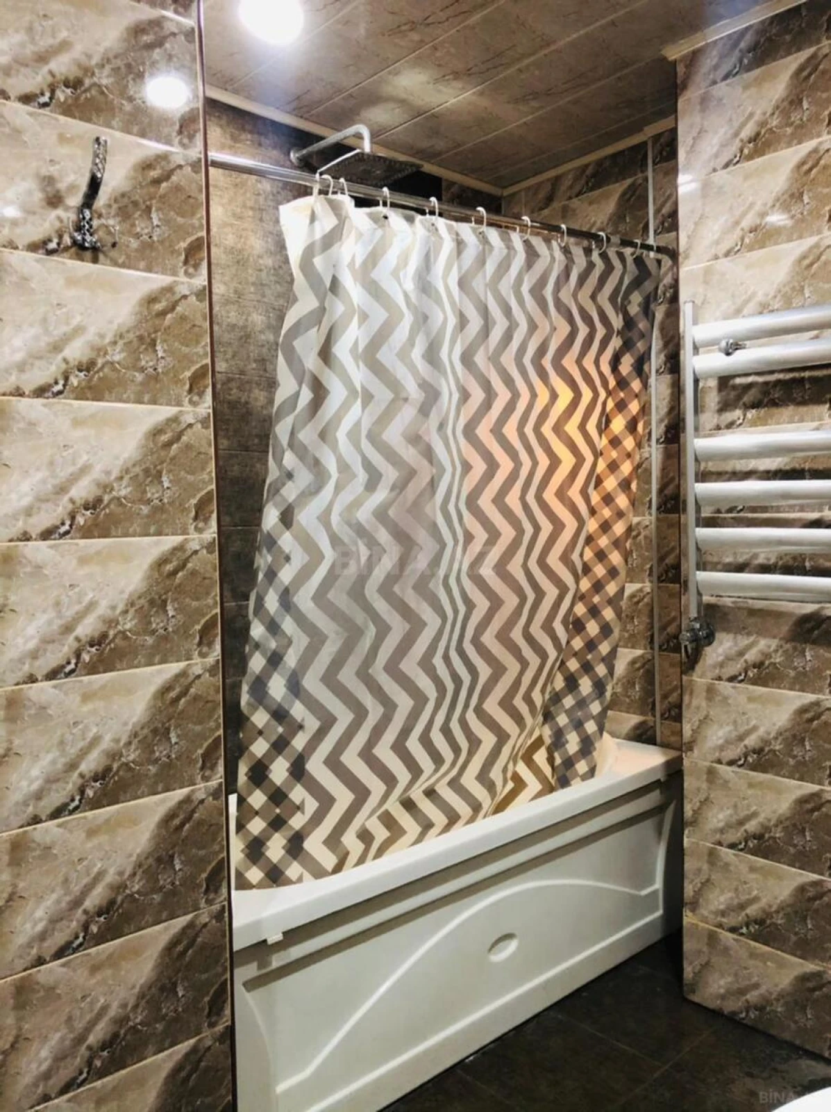 Kirayə verilir 3 otaqlı mənzil 120 m²