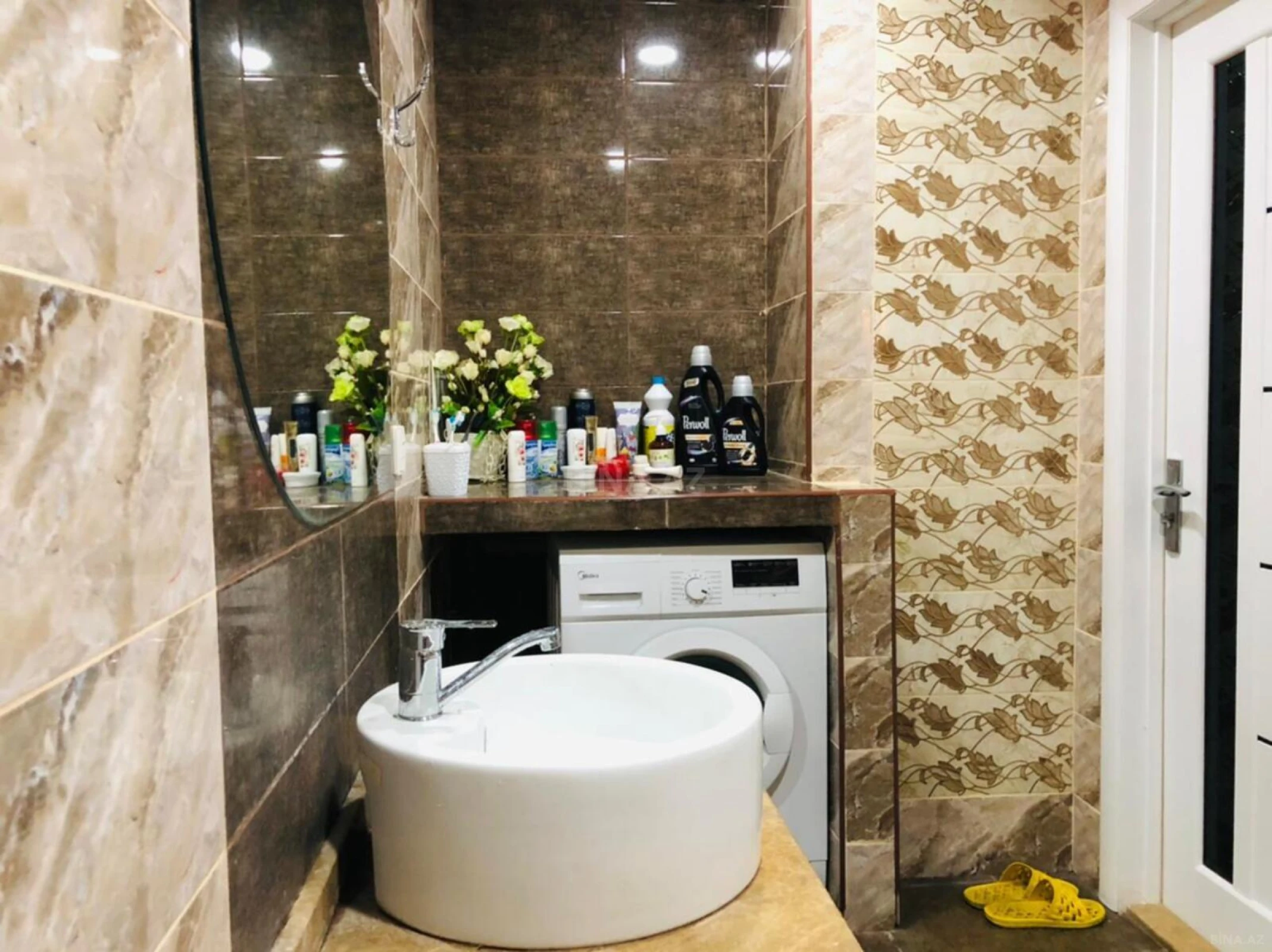 Kirayə verilir 3 otaqlı mənzil 120 m²