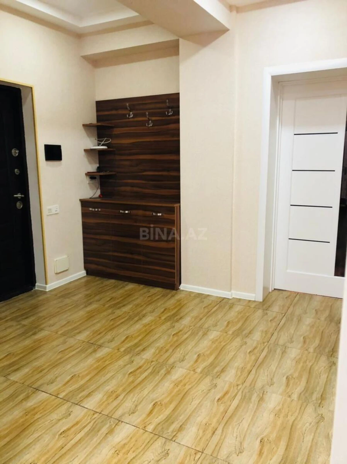 Kirayə verilir 3 otaqlı mənzil 120 m²