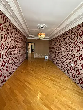 Satılır 3 otaqlı mənzil 140 m²