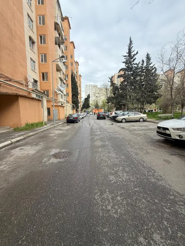 Kirayə verilir 2 otaqlı mənzil 80 m²