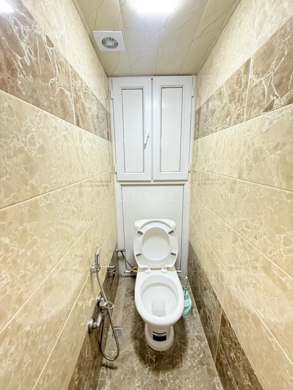 Kirayə verilir 2 otaqlı mənzil 80 m²