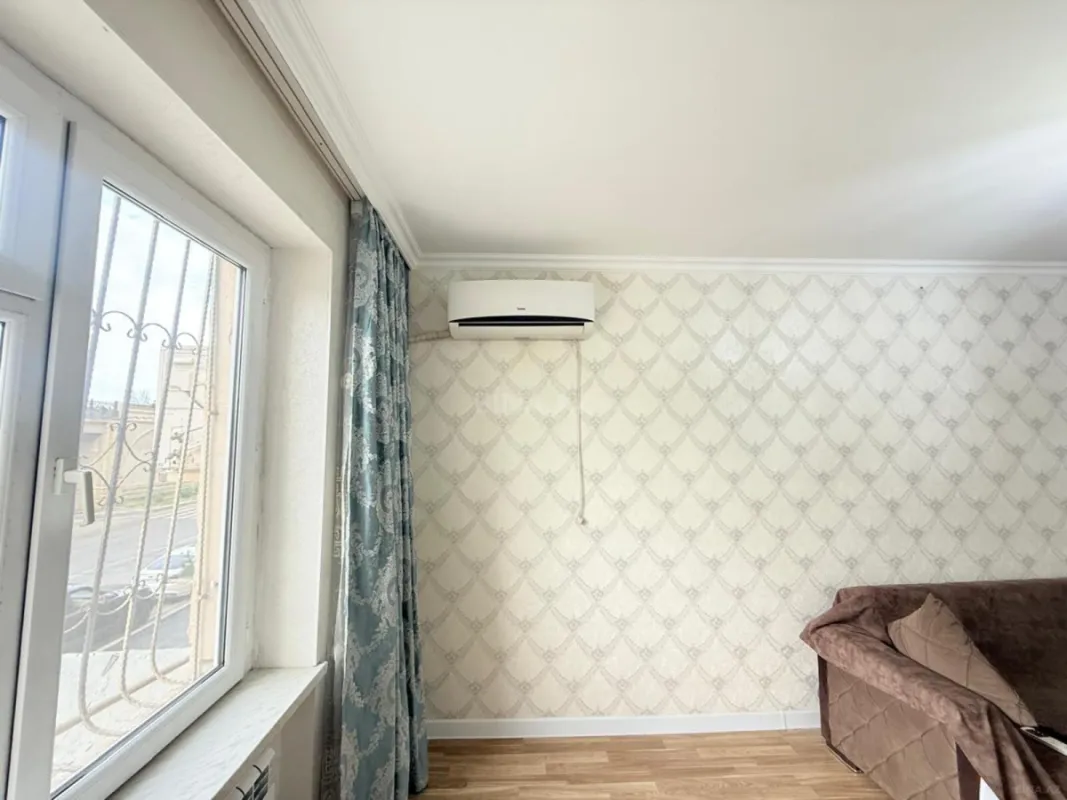 Kirayə verilir 2 otaqlı mənzil 80 m²