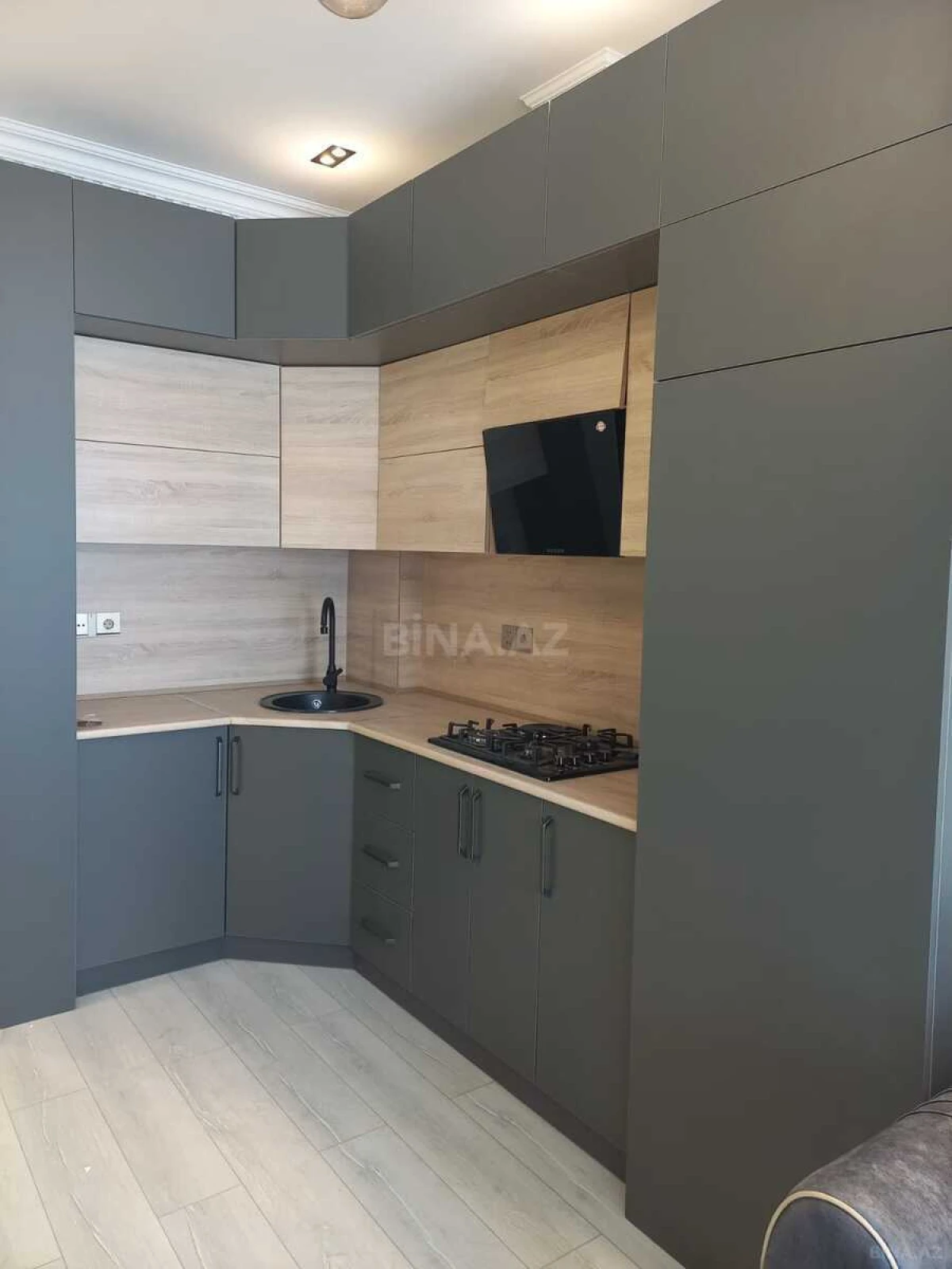 Kirayə verilir 2 otaqlı mənzil 65 m²