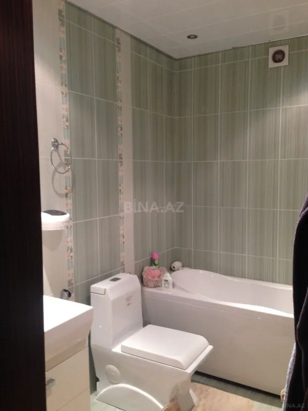 Satılır 3 otaqlı mənzil 150 m²