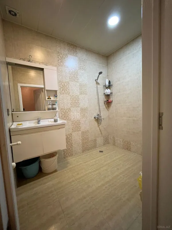 Satılır 3 otaqlı mənzil 91 m²