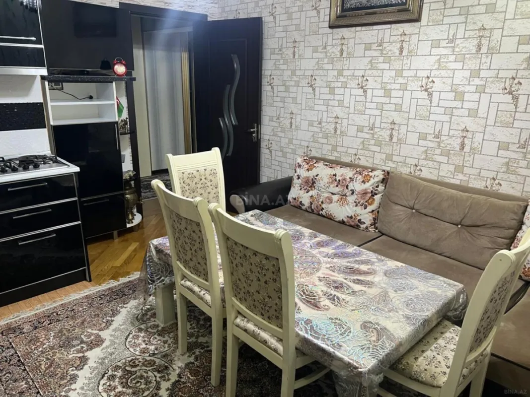 Satılır 3 otaqlı mənzil 100 m²