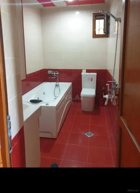 Satılır 4 otaqlı həyət evi 140 m²