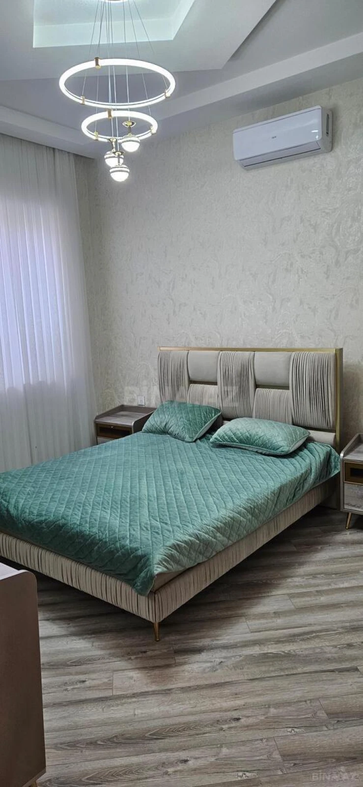 Satılır 4 otaqlı həyət evi 160 m²