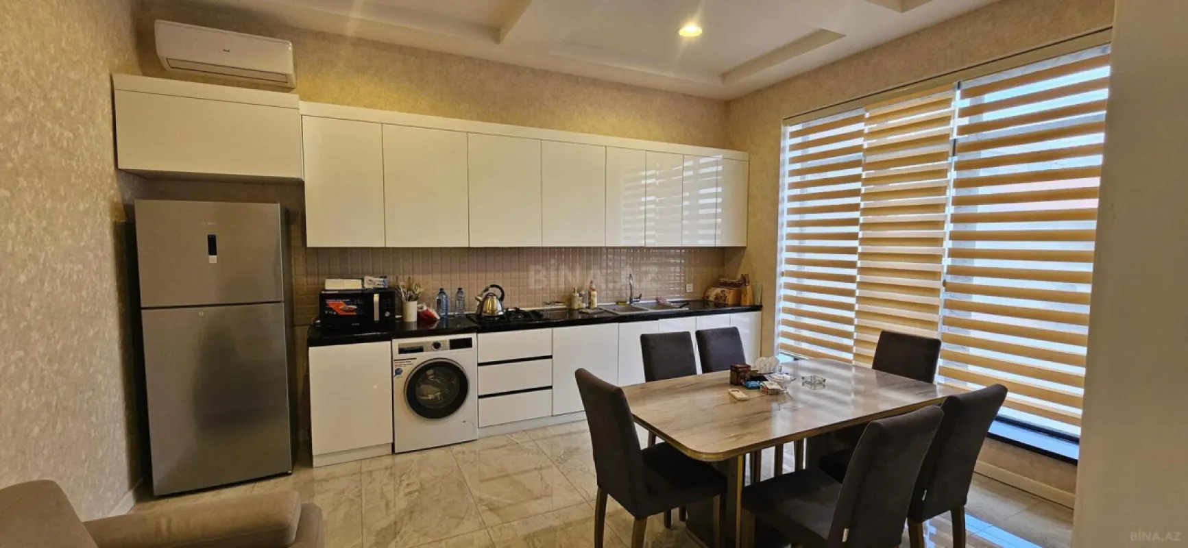 Satılır 4 otaqlı həyət evi 160 m²