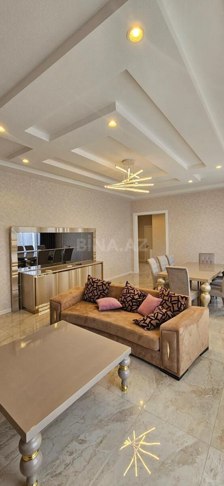 Satılır 4 otaqlı həyət evi 160 m²